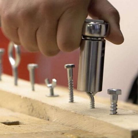 douille universelle a tige sur ressort de 7 a 19 mm | MAGIKGRIP™