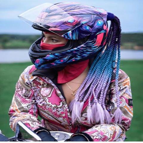 tresse casque moto